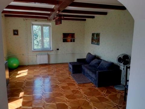 будинок за адресою с. Зазим'я, Квітнева вул.