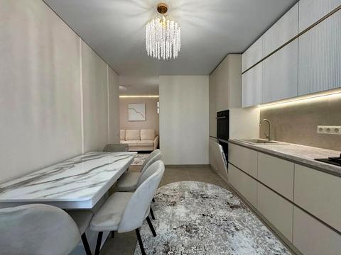 квартира по адресу Степана Бандеры ул., 79