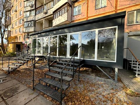 комерційна за адресою Науки просп. (Гагаріна), 112