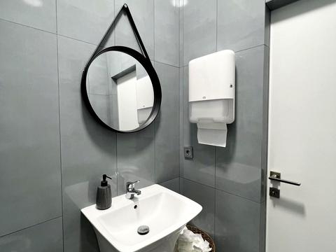 комерційна за адресою Глибочицька вул., 73
