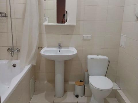 квартира за адресою Сім'ї Кульженків вул. (Петра Дегтяренка), 14-А