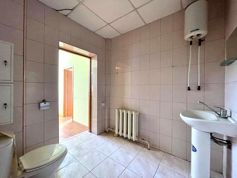 коммерческая по адресу Проскуровская ул., 81