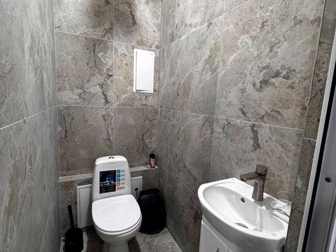 комерційна за адресою Старокостянтинівське шосе, 3г