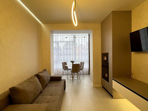 квартира за адресою Чорновола вул., 125