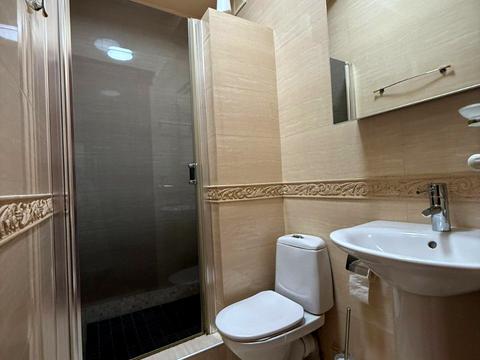 квартира за адресою Бориса Гмирі вул., 12-Б