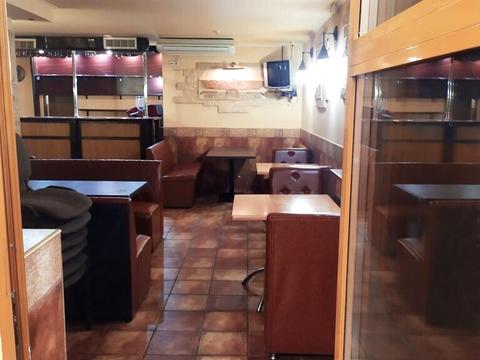 комерційна за адресою Гетьмана Кирила Розумовського вул. (Миколи Краснова), 17