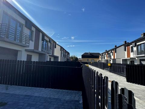 будинок за адресою Живописна, 2