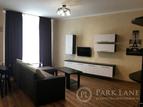 квартира по адресу Академика Филатова ул., 2/1