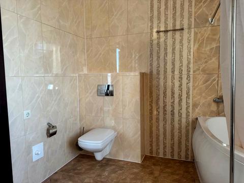 будинок за адресою вул. Лесі Українки, 12