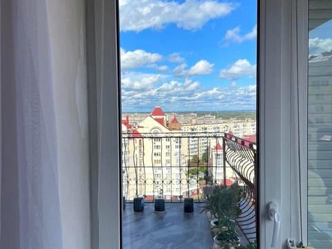 квартира за адресою Володимира Івасюка просп. (Героїв Сталінграду), 24