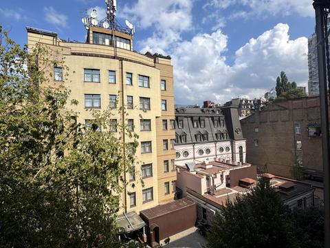 квартира по адресу Алли Горської пер. (Чеслава Бєлінського), 10