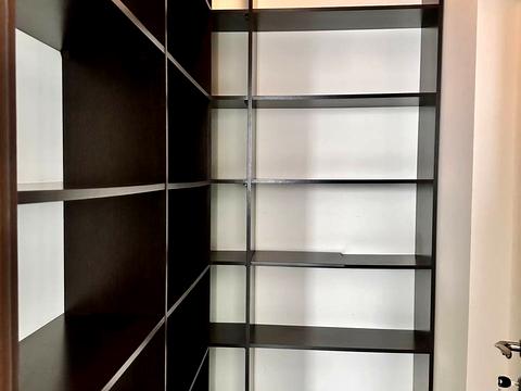 комерційна за адресою Срібнокільська вул., 3-Б