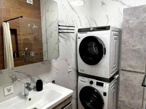квартира за адресою Університетська вул., 17-А