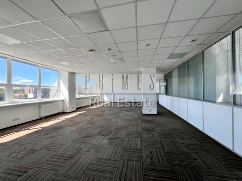 коммерческая по адресу Степана Бандеры просп. (Московський), 9