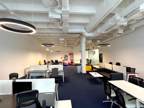 коммерческая по адресу Лаврская ул. (Январского восстания), 16