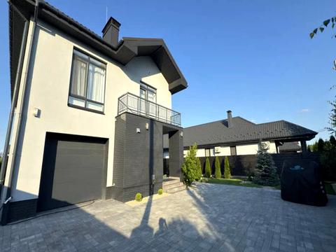 будинок за адресою с. Зазим'я, Київська вул.