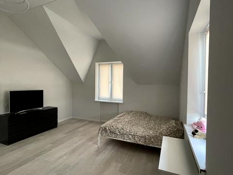 будинок за адресою Столичне шосе