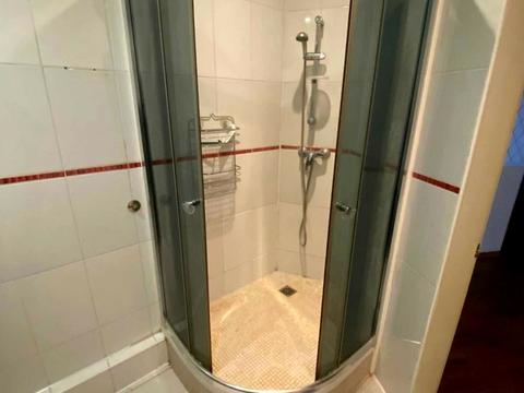 квартира за адресою Драгоманова вул., 1-Б