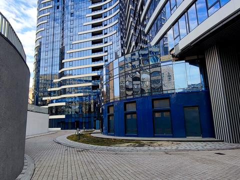 паркомісце за адресою Миколи Міхновського бульв. (Дружби Народів), 13-А