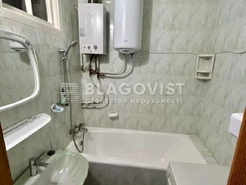 квартира за адресою Загорівська вул. (Багговутівська), 36