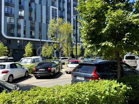 коммерческая по адресу Тадея Рыльского бульв., 1