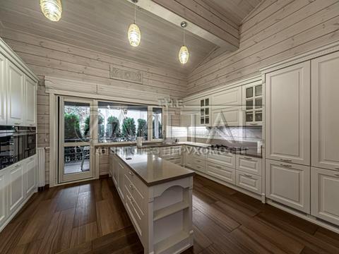 будинок за адресою Кошового Олега пров.