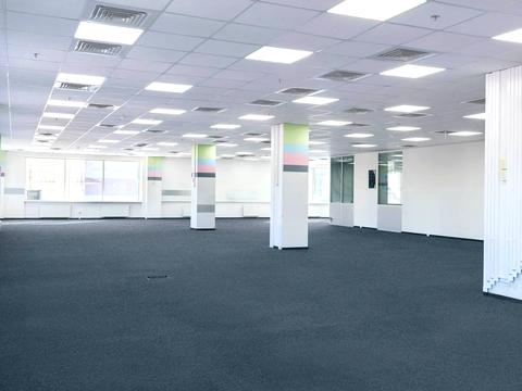 комерційна за адресою Жилянська вул., 75