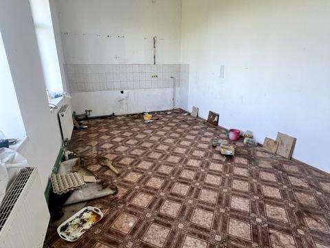 коммерческая по адресу Центральна ул., 8