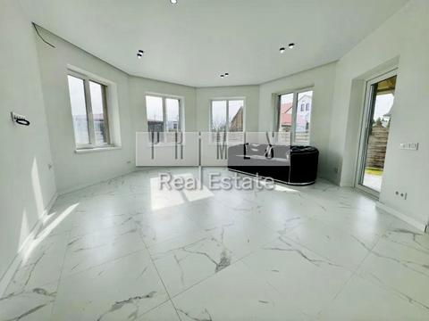 дом по адресу Бориса Лятошинського ул. (1 Травня)