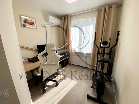 квартира за адресою Олега Мудрака вул. (Генерала Наумова), 41