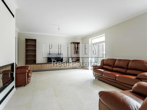 дом по адресу Садова