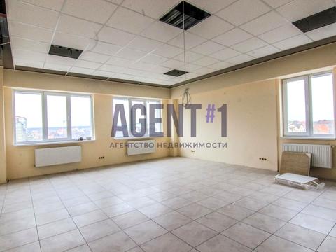 комерційна за адресою Білоцерківська вул., 1