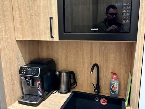 комерційна за адресою Січових Стрільців вул. (Артема), 84-А