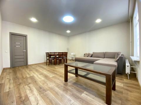 квартира за адресою Дмитра Луценка вул. (Крейсера "Аврора"), 8