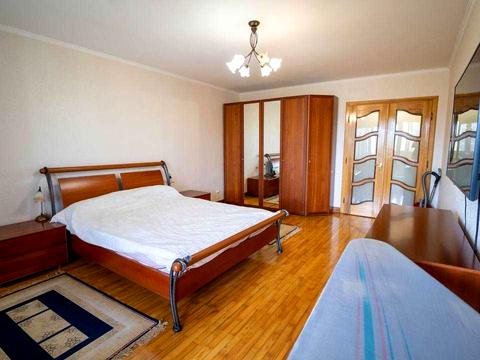 квартира за адресою Незалежності вул., 17а