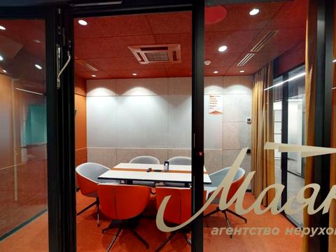 комерційна за адресою Миколи Василенка вул., 7