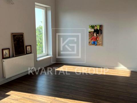 будинок за адресою Надажанська