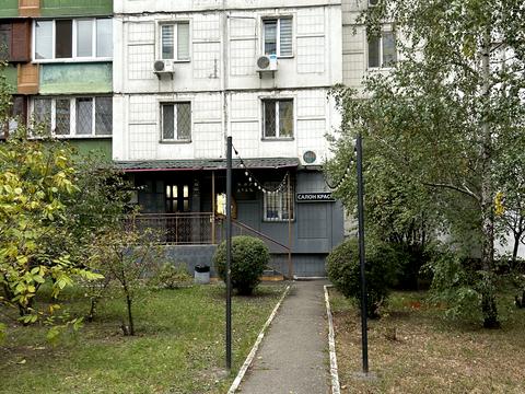 комерційна за адресою Радунська вул., 3