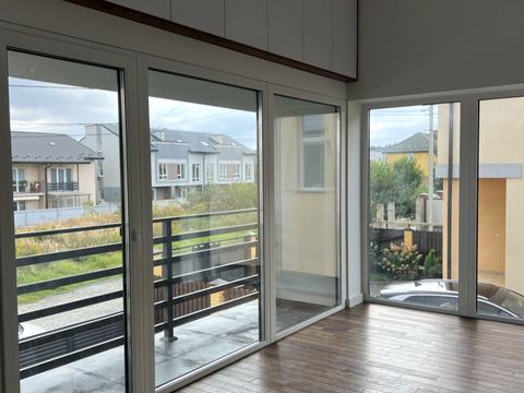 будинок за адресою Дмитра Яворницького вул.