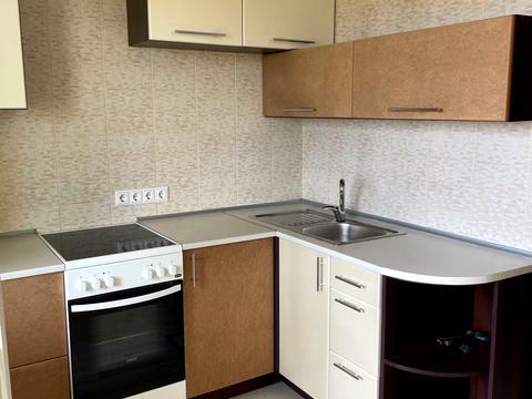 квартира за адресою В'ячеслава Чорновола вул., 10