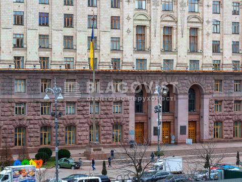 комерційна за адресою Лютеранська вул., 8