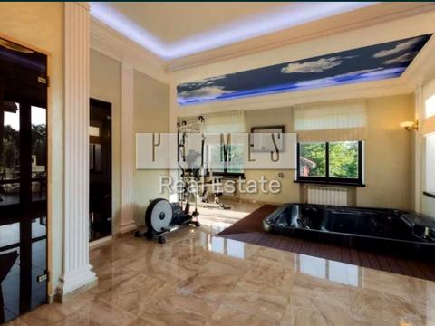 будинок за адресою Центральна вул., 7
