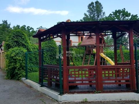 будинок за адресою с. Романків, Центральна вул.
