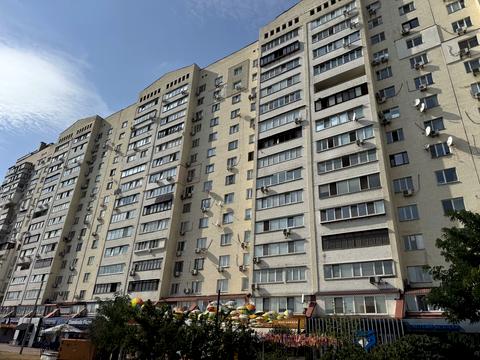 квартира за адресою Драгоманова вул., 44-А