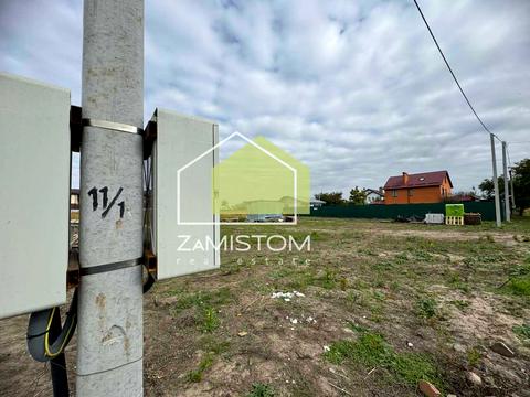 участок по адресу с. Петропавловское (Петровское), Міська, 31