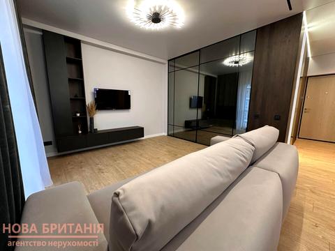 квартира за адресою Михайла Максимовича вул. (Онуфрія Трутенка), 28-А
