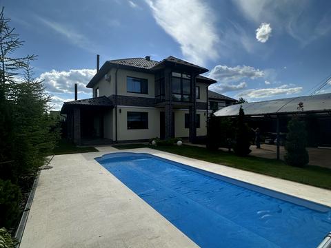 дом по адресу Академическая ул.