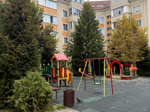 квартира за адресою Богдана Хмельницького вул., 1-В