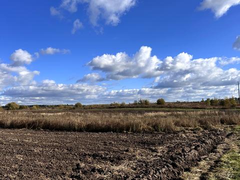 участок по адресу 