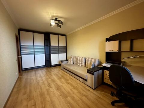 квартира за адресою Драгоманова вул., 14А